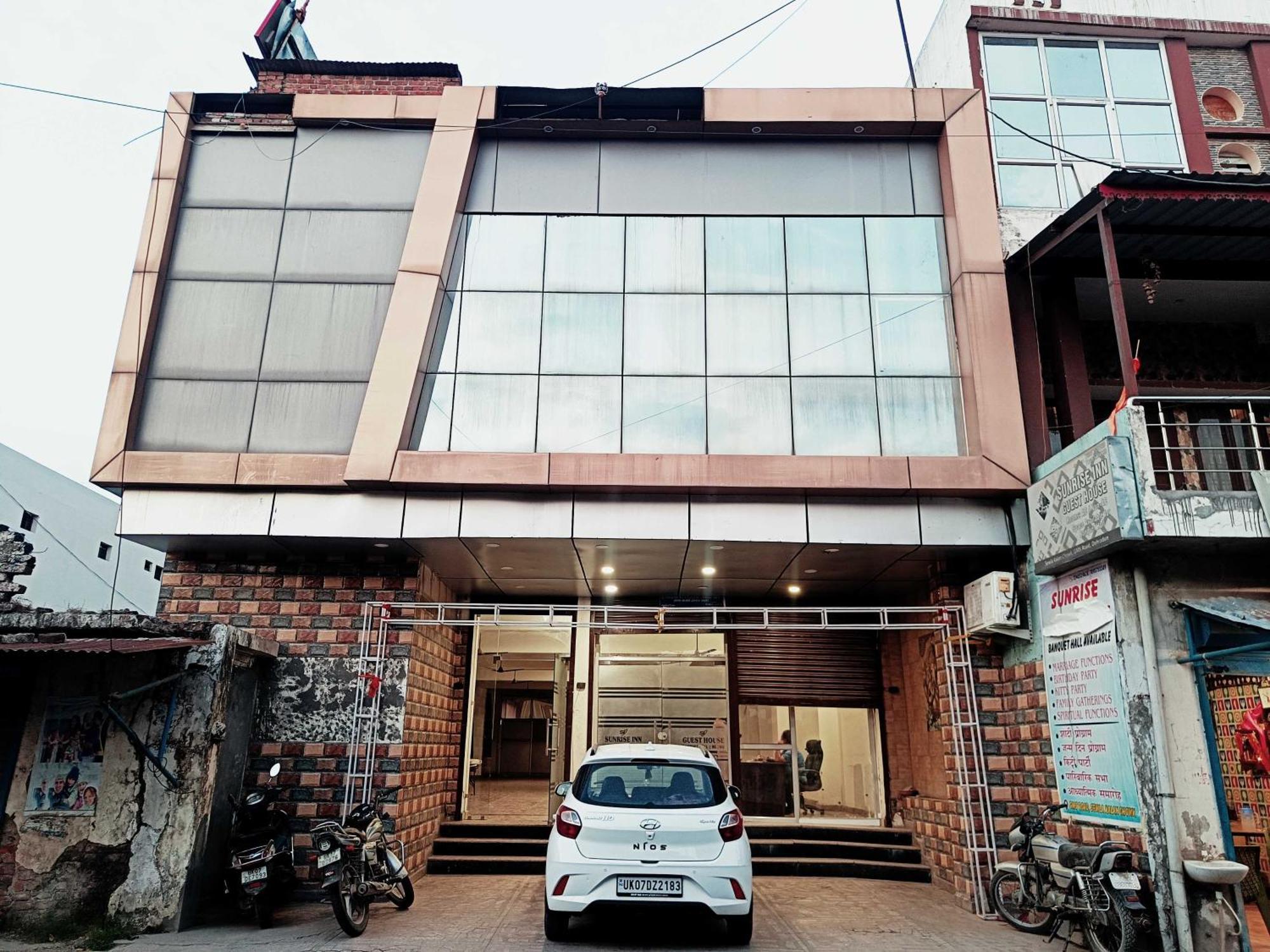Hotel O Sunrise Inn Guest House Dehradun Luaran gambar